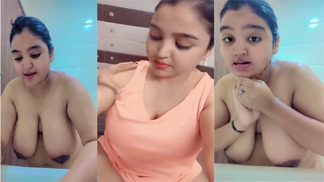 Desi Lady Showing big boobs while bathing video hd