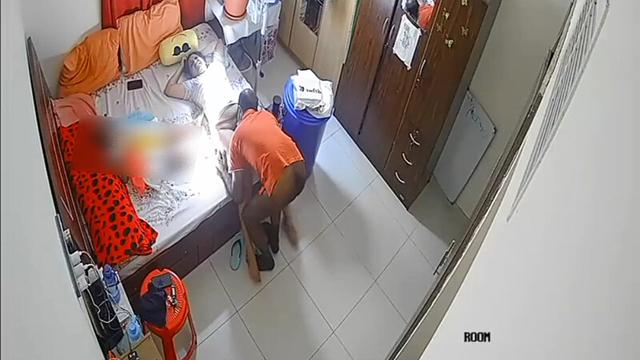 Randi Bhabhi Ko Apni hi ghar main chod diya